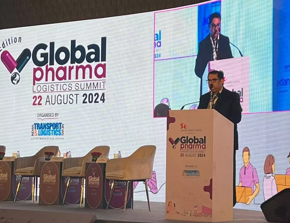 Dr Ravi Prakash Mathur sharing insights from his book during his keynote address at the seventh edition of Global Pharma Logistics Summit 2024. 