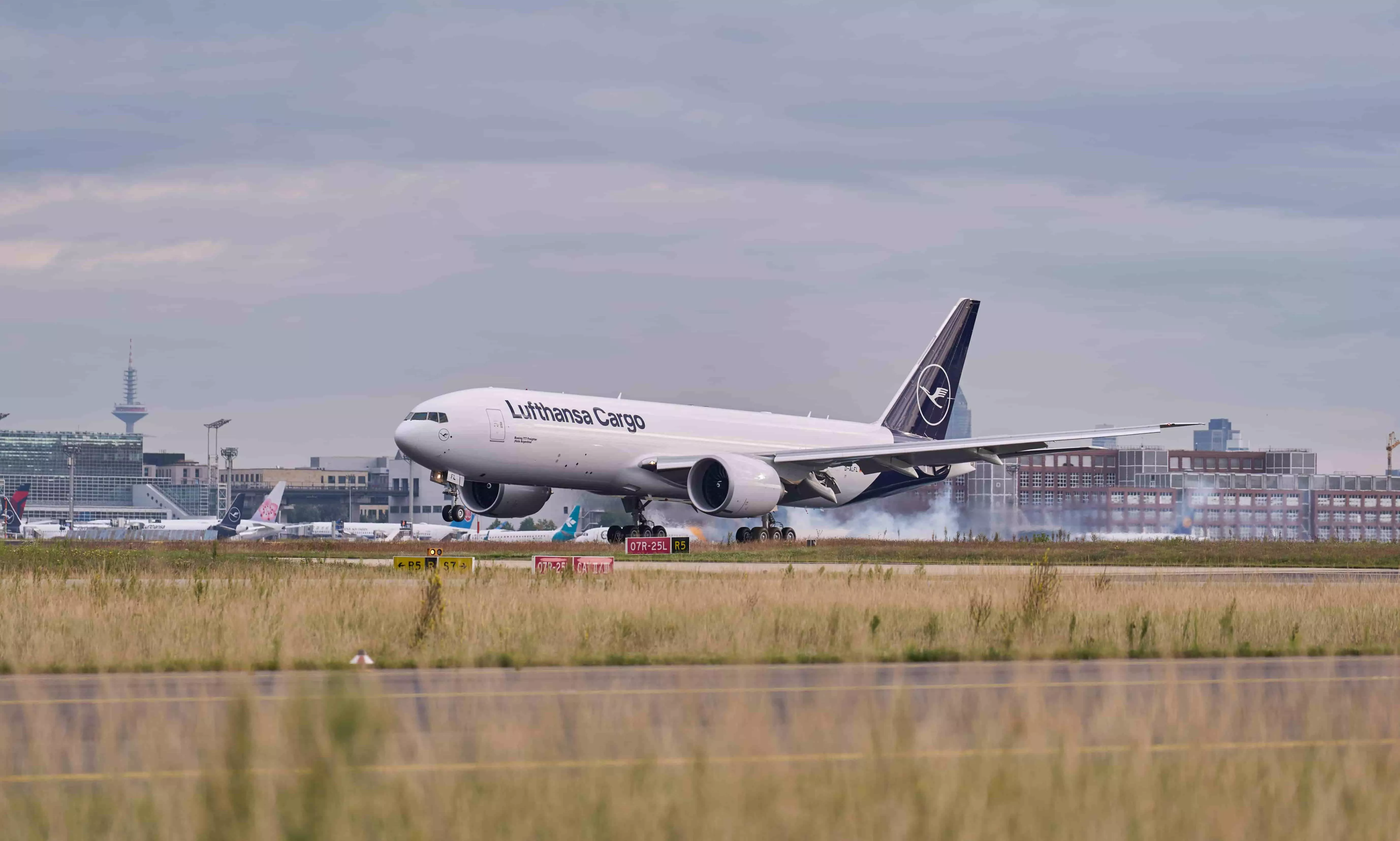 Lufthansa Cargo, Swiss WorldCargo to add SAF costs in surcharge