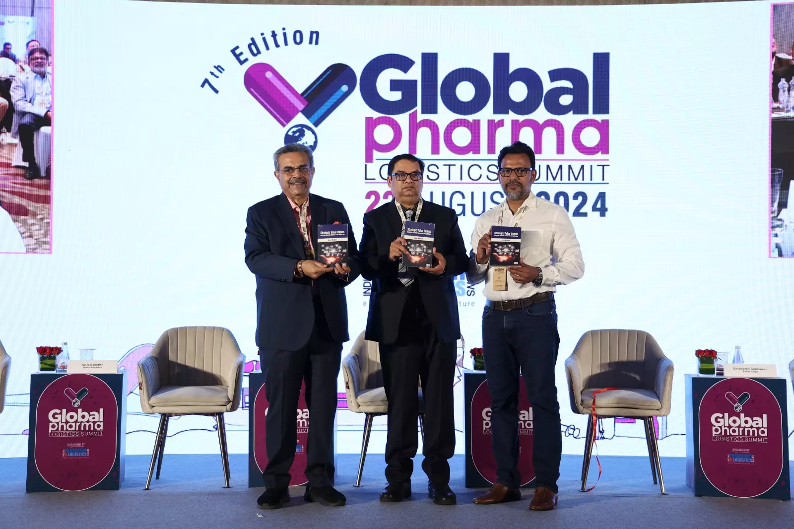 Dr. Ravi Prakash Mathur at the Global Pharma Logistics Summit in Mumbai, where his book was released by Tushar Jani, Group Chairman, Cargo Service Center (L), and Reji John, Editor, STAT Media Group (R)