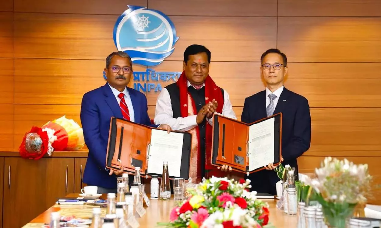 HMM, JNPA sign agreement for Vadhvan Port development